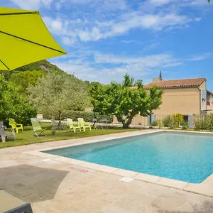 https://le-colombier-venasque.fr-provencehotel.com
