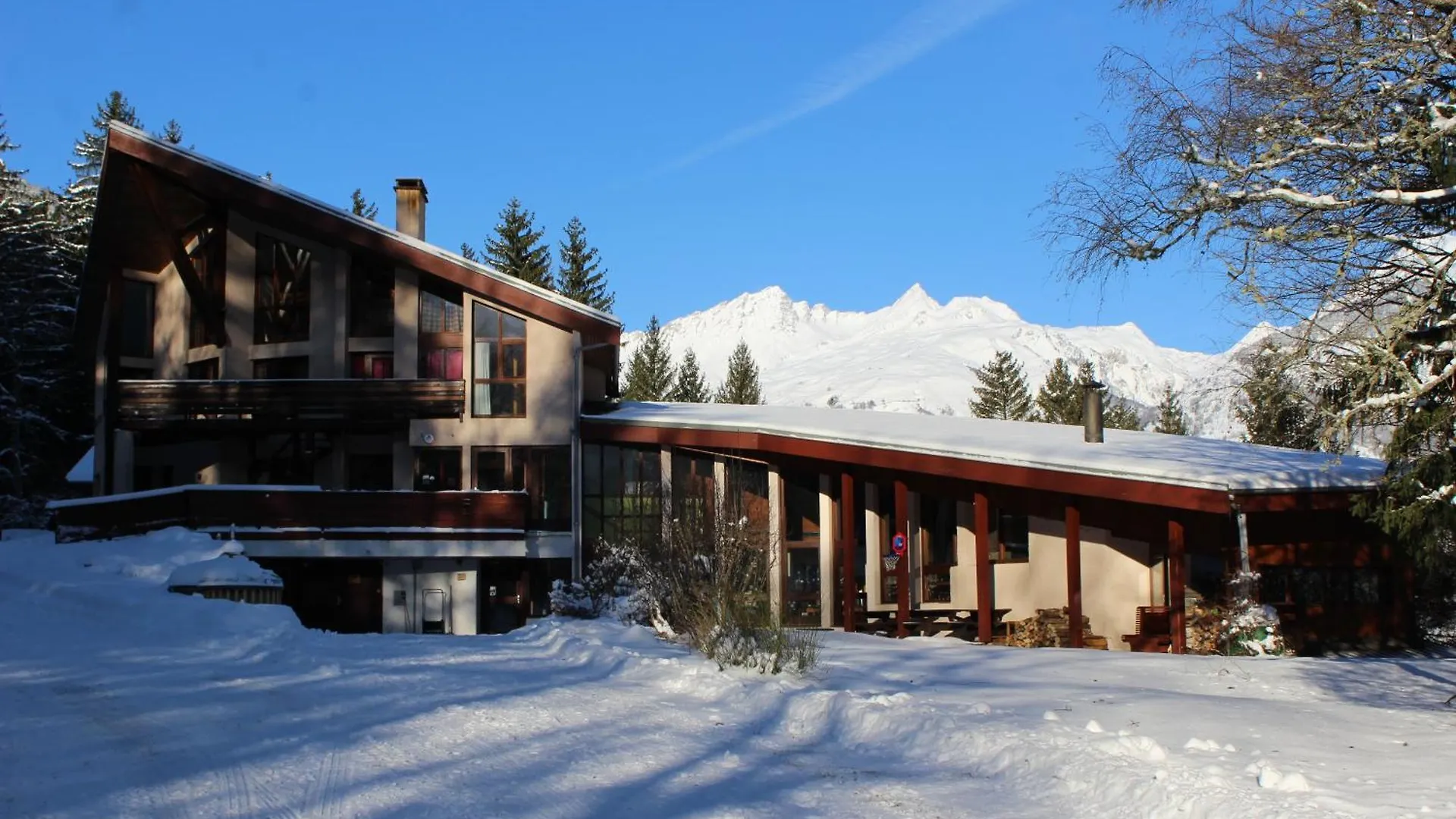 Auberge De Jeunesse Hi Seez 0*,  France